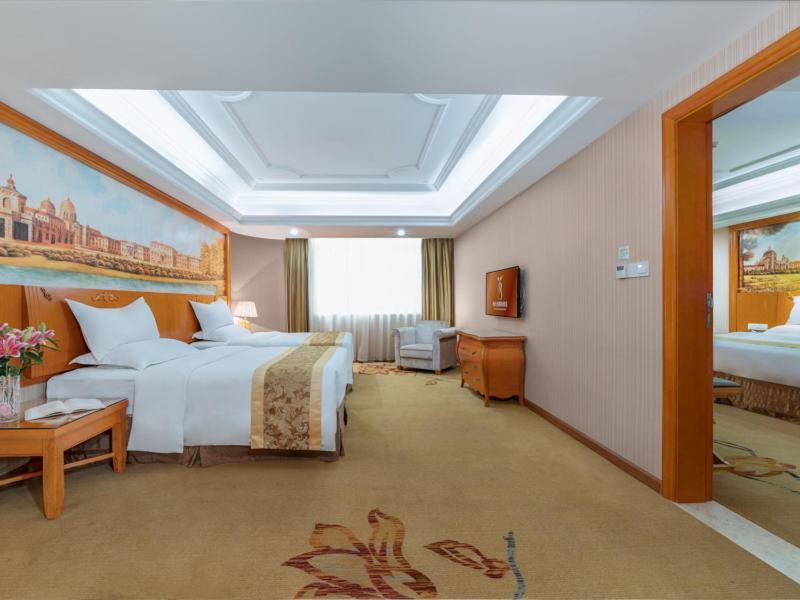 Vienna International Hotel Guigang Hecheng Road Exteriér fotografie